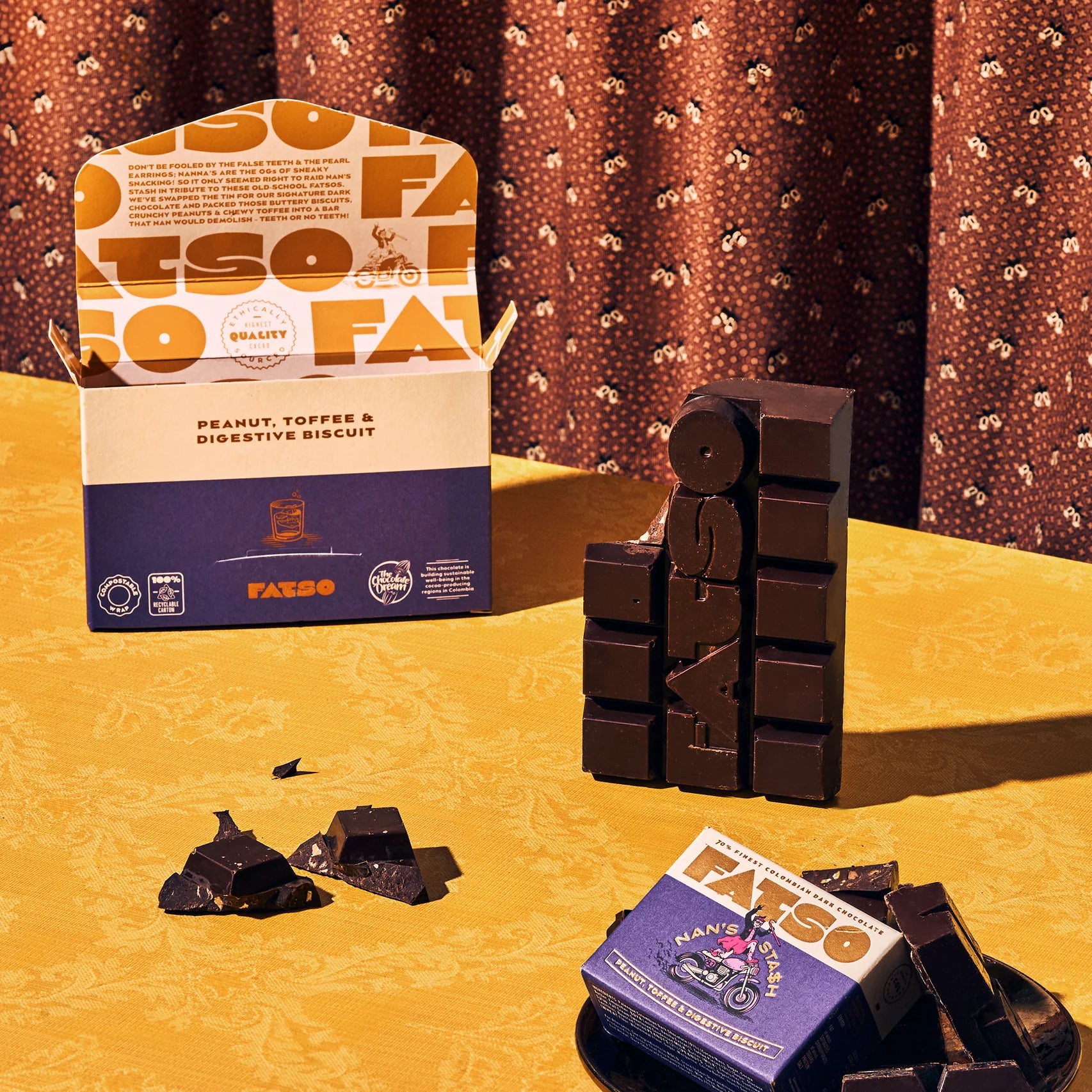 Nan's Stash Biscuit: Peanut & Toffee Chocolate